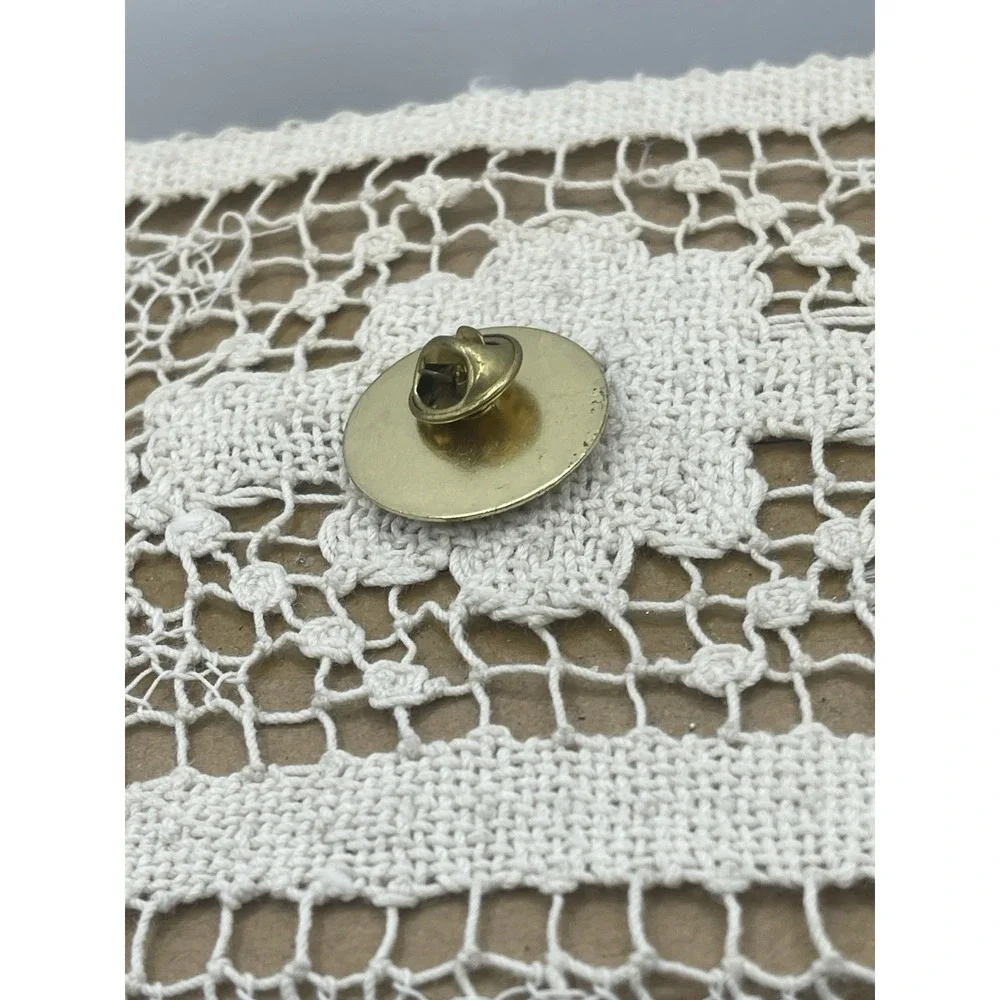 Humane‎ Society of the United States Pin